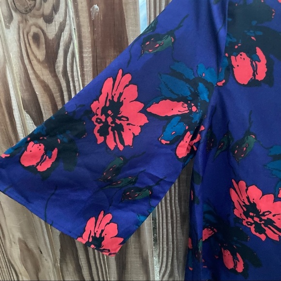 RUNWAY STORY BEAUTIFUL BLUE FLORAL HIGHLOW WITH WRAP STYLE FRONT BLOUSE SIZE M - Picture 7 of 11